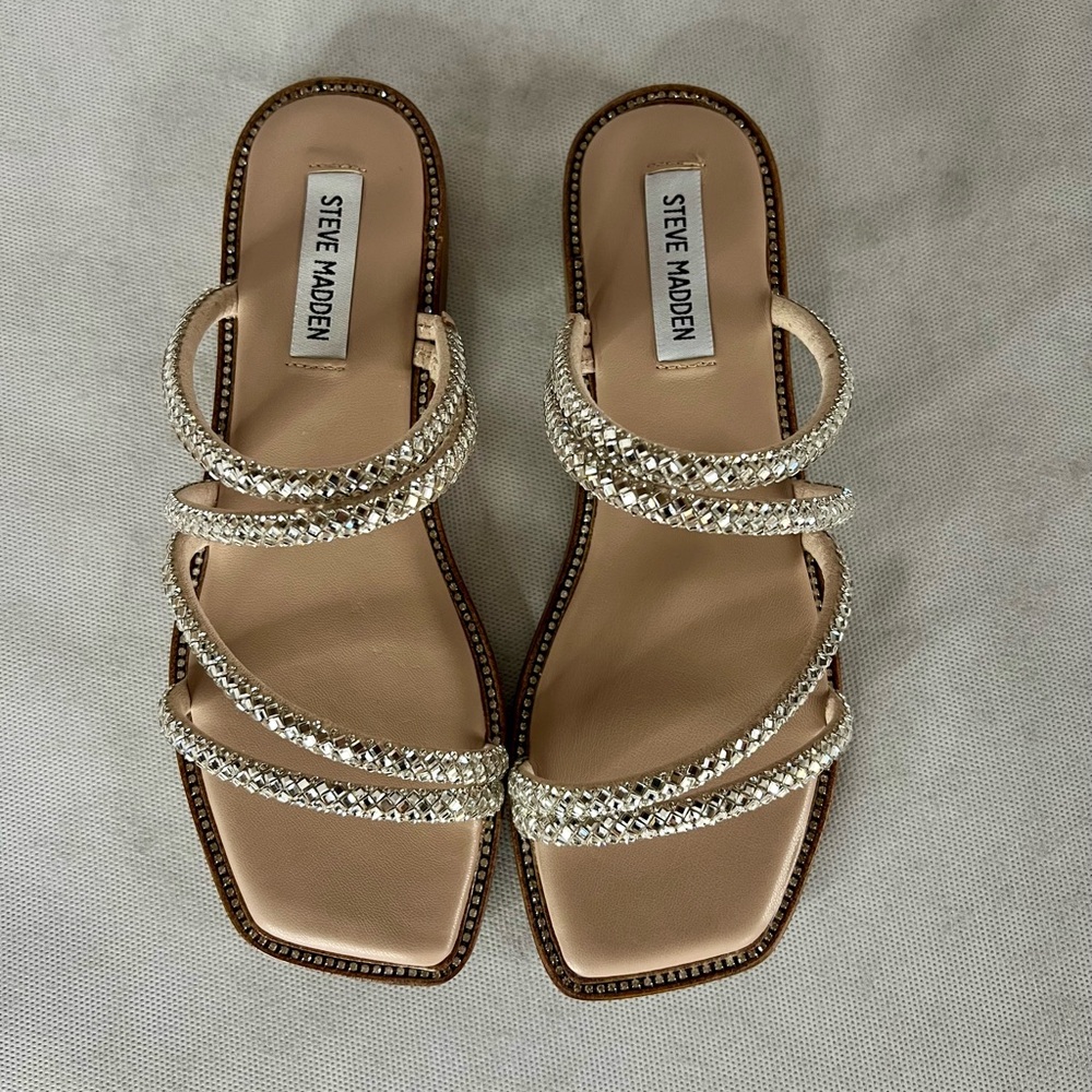 Steve Madden Starie Sandals Rhinestone Slides size 7 with original box.